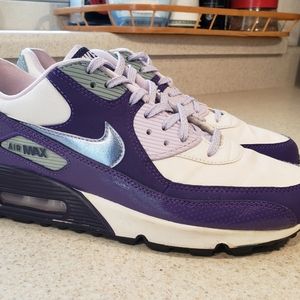 Nike Air Max 90 sz 6.5y | White & Violet